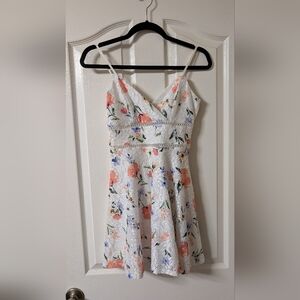 Trixxi White Floral Mini Dress